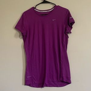 Nike Dry Fit T-shirt Large Purple